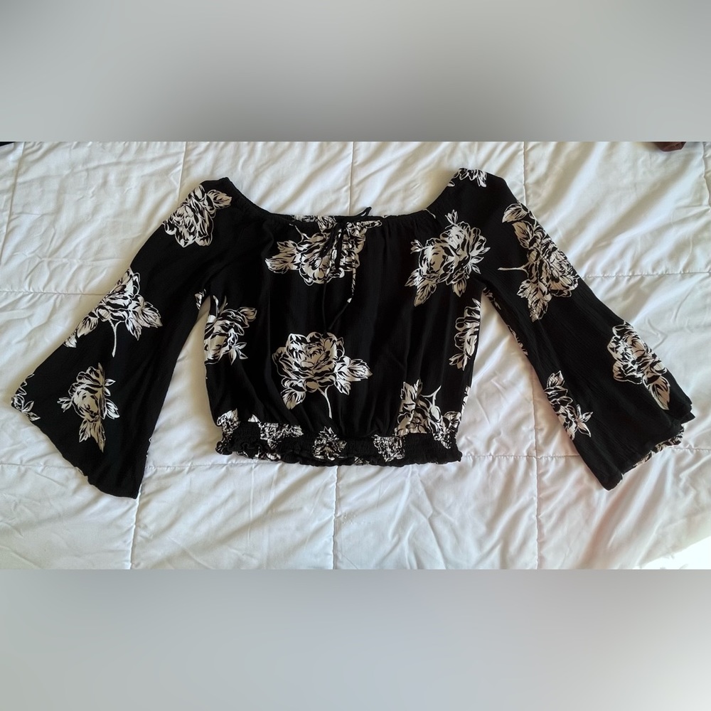 Cute Off Shoulder Floral Top